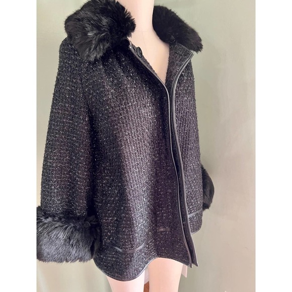 Victoria Secret's Fancy Schmancy Coat w/ Removeable Faux Fur Women's Medium - Picture 4 of 4